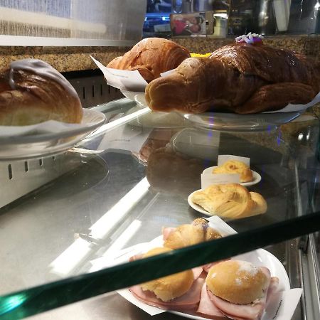 B&B Porta Appia 이몰라 외부 사진