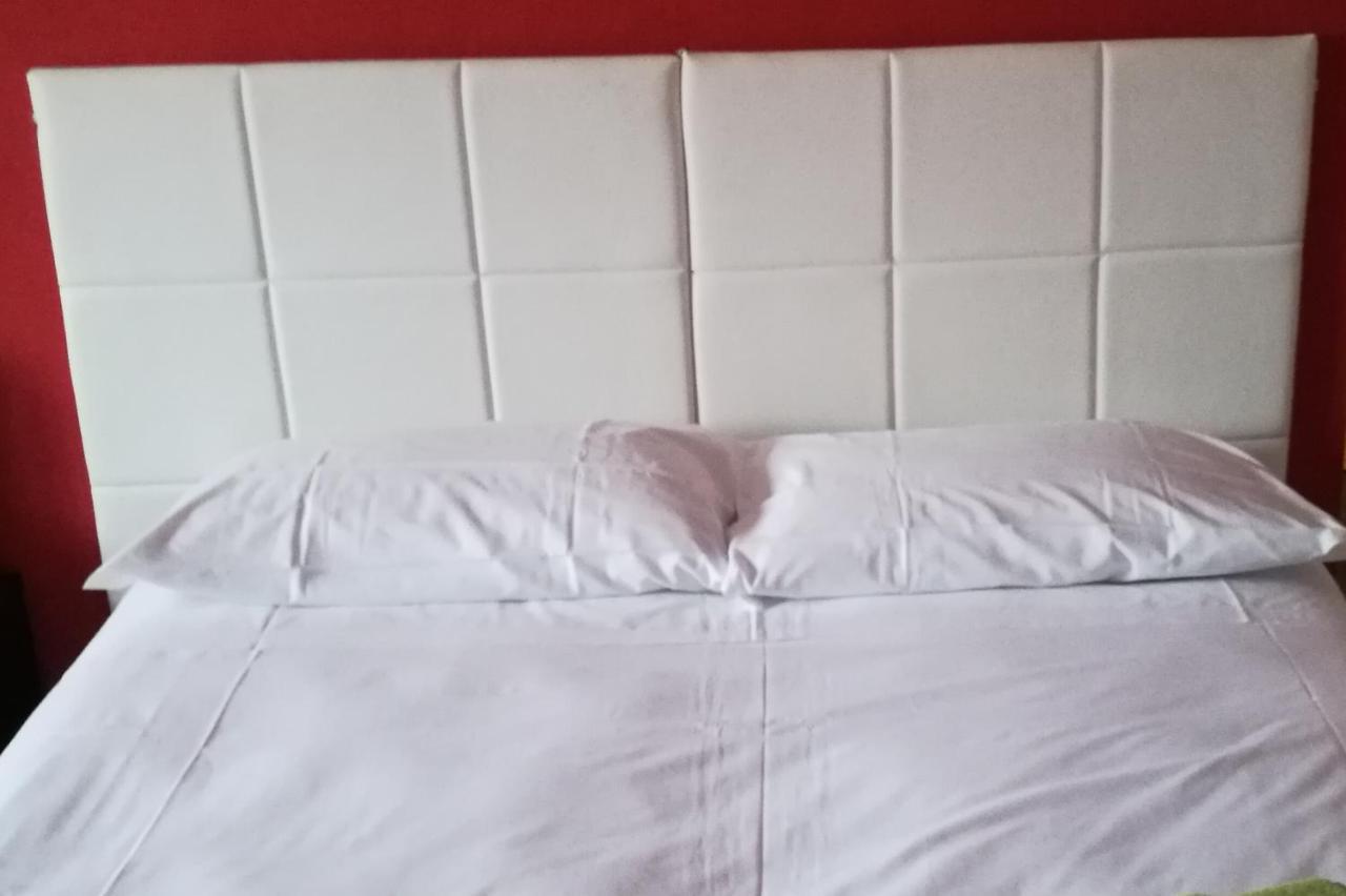 B&B Porta Appia 이몰라 외부 사진